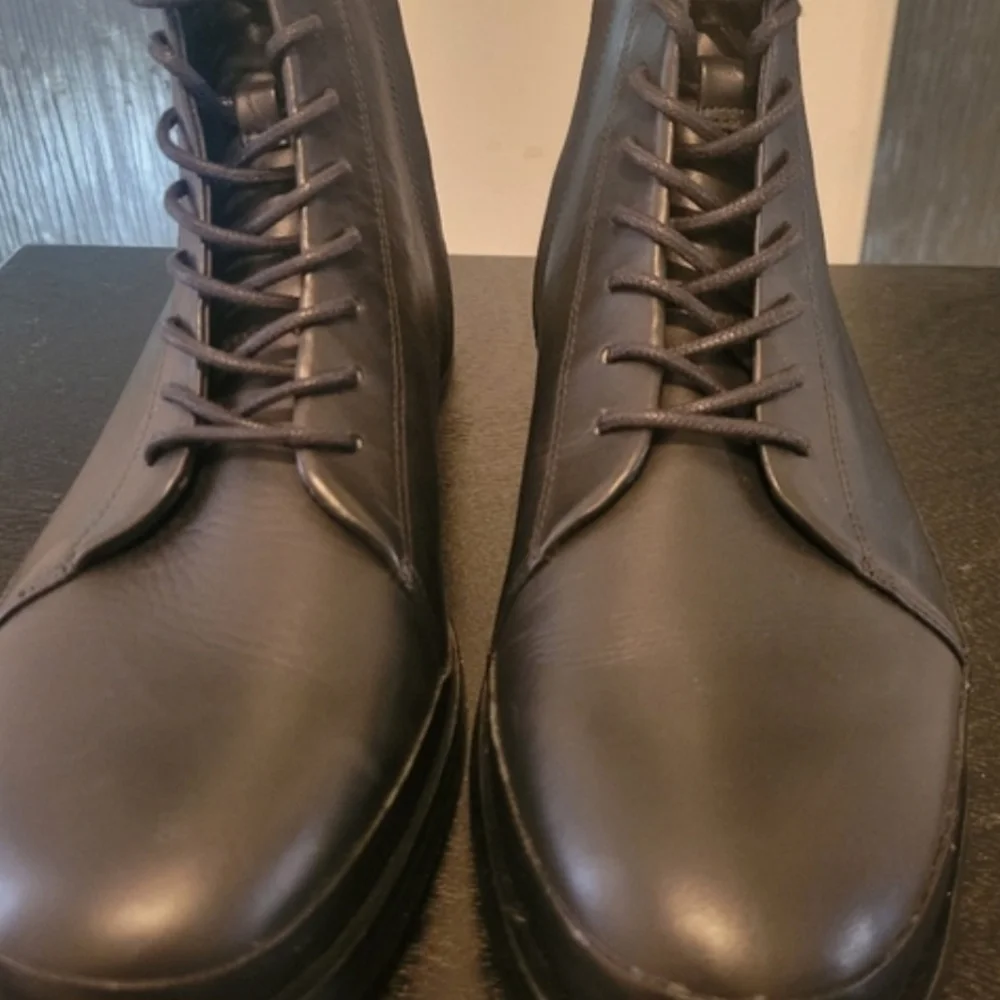 Vince Black Leather Lace-Up Ankle Boots - Picture 4 of 5